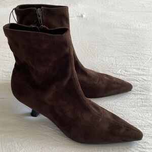 Nwob Unisa Trendy Chocolate Brown Faux Suede Kitten Heel Ankle Boots women’s 8